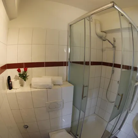 Famosa Hotel 3*
