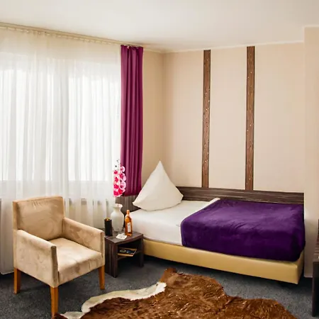 Hotel Famosa Düsseldorf