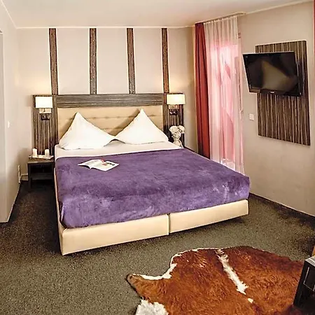 Famosa Hotel
