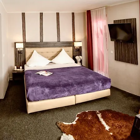Famosa Hotel
