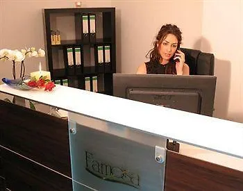 Famosa Hotel Düsseldorf